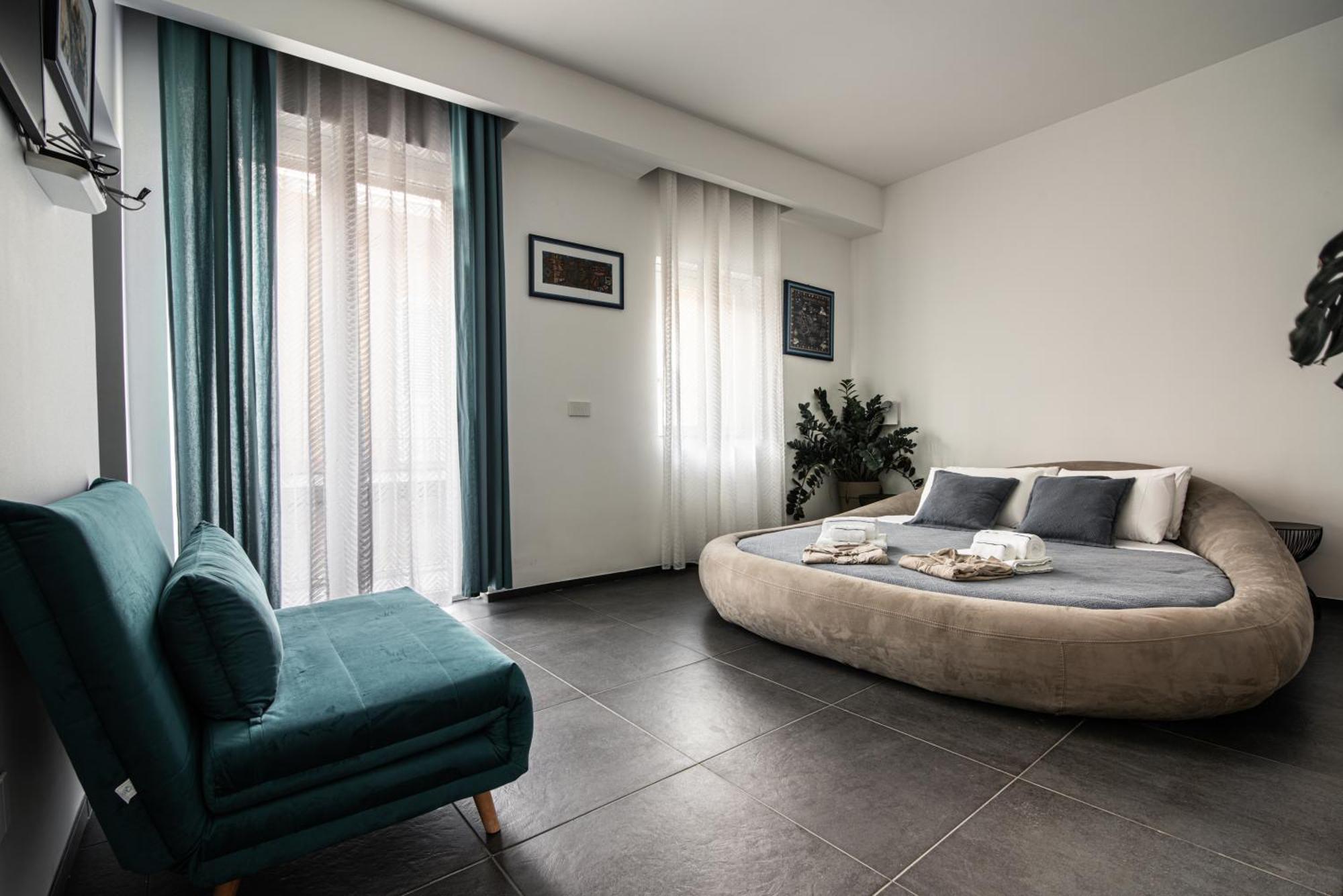 Luxury B&B Euphorbia Acireale Exteriör bild